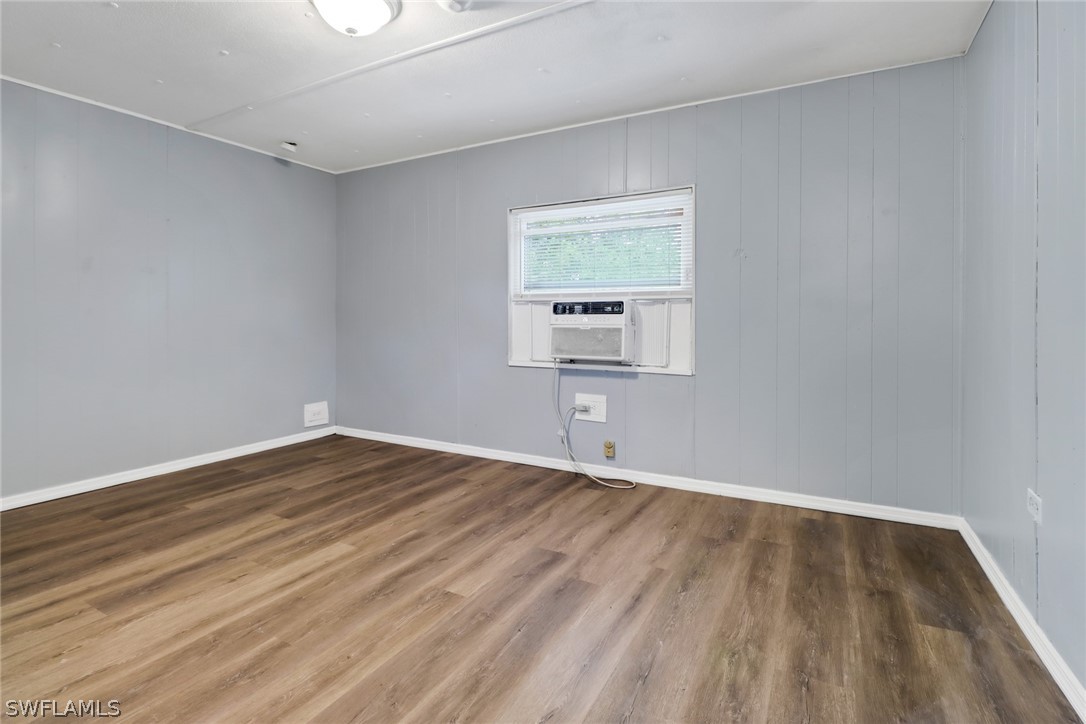 2213 Carlisle Ln Property Photo 11