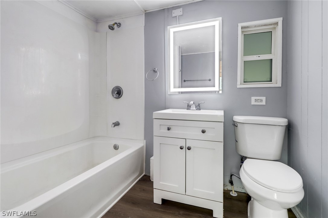 2213 Carlisle Ln Property Photo 14