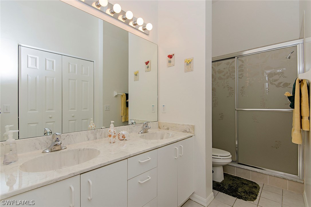 4910 Deerfield Way A-203 Property Photo 6