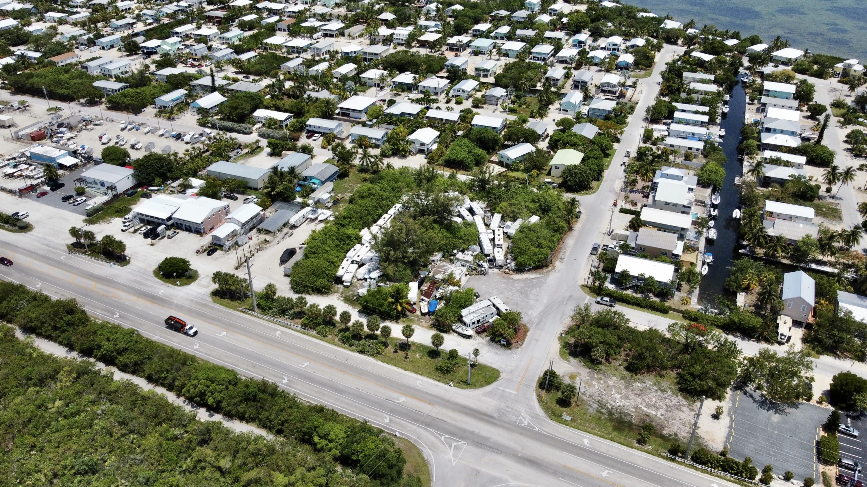 22732 Overseas Highway Property Photo 2