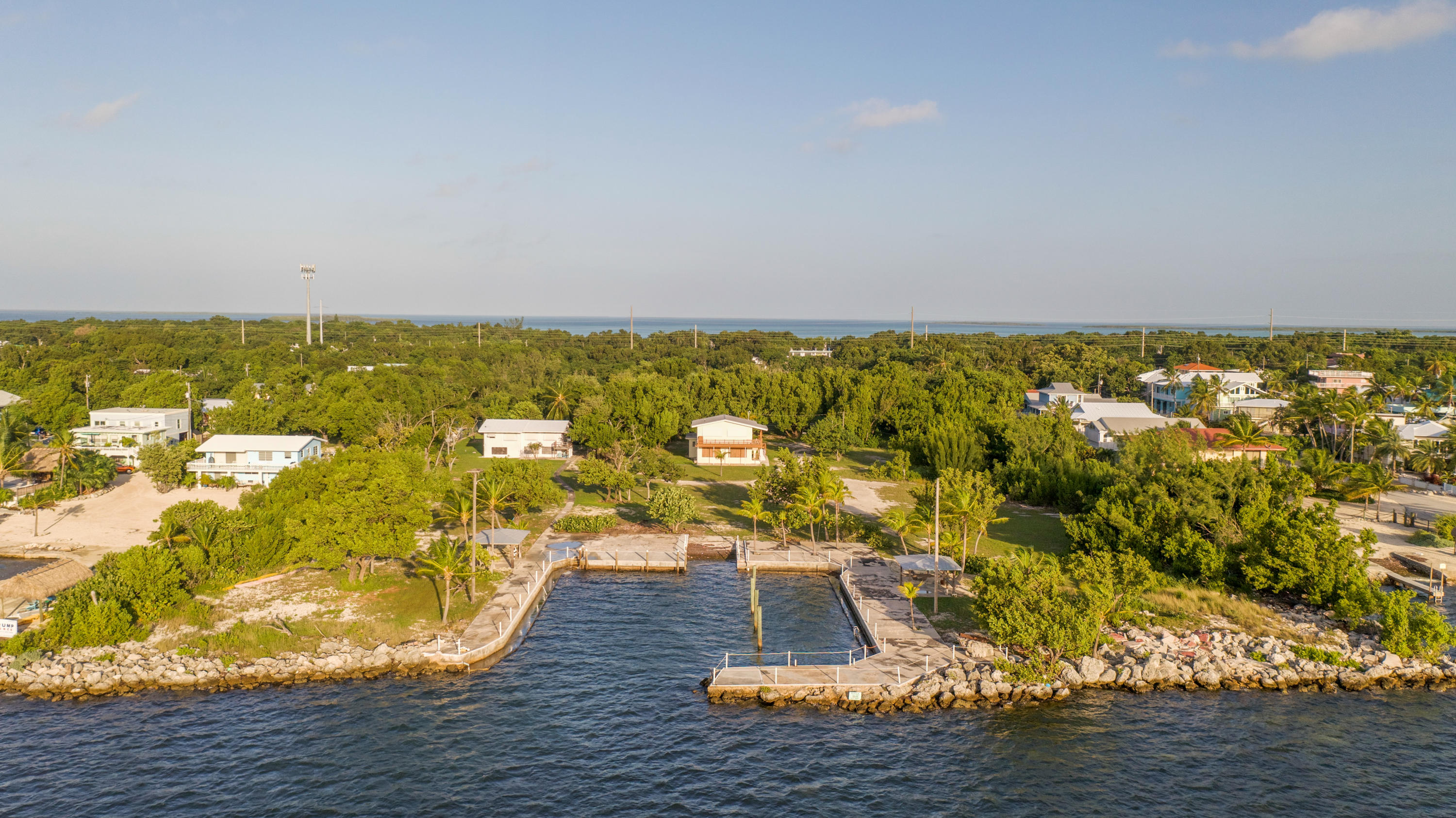 95325 Overseas Highway Property Photo 1