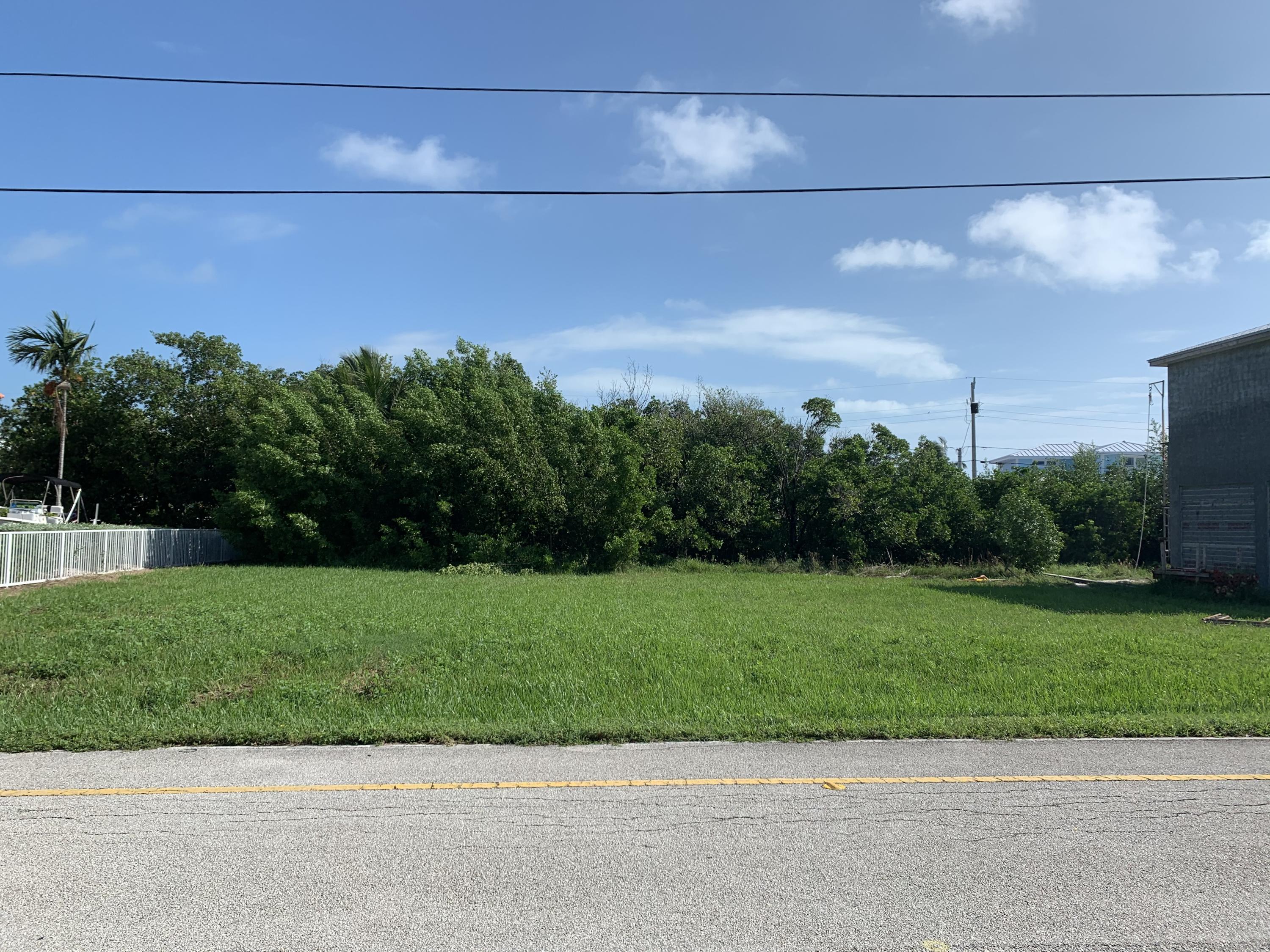 15th Circle Property Photo 1