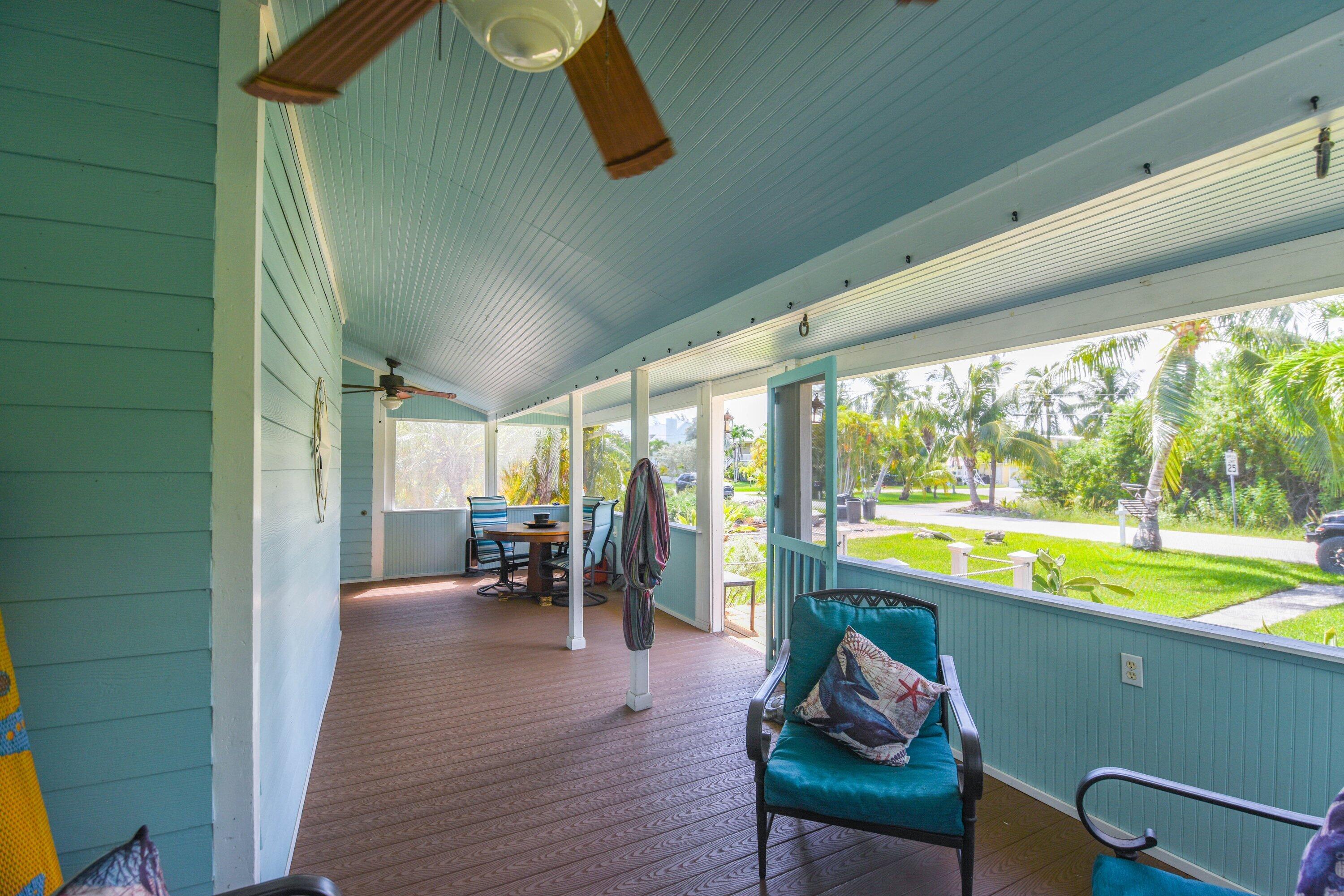 19421 Canal Drive Property Photo 4