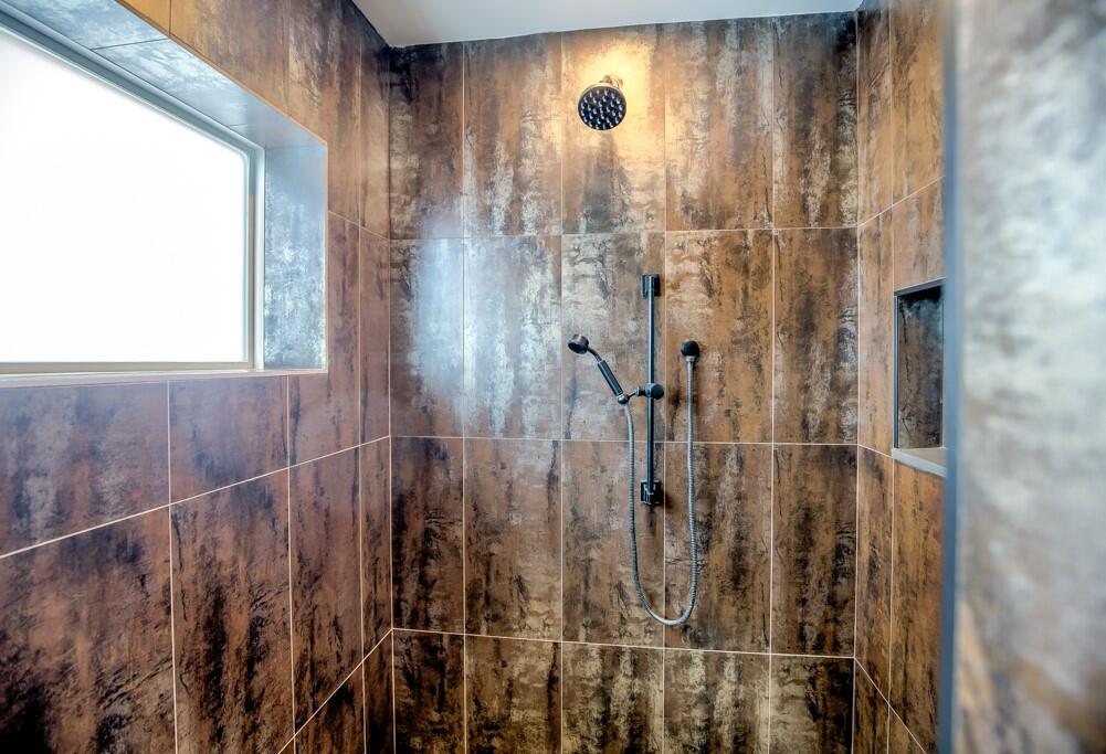 24 Floral Avenue Property Photo 83