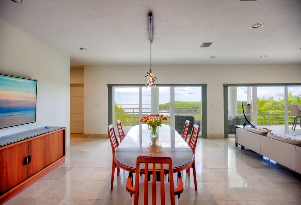 24 Floral Avenue Property Photo 84
