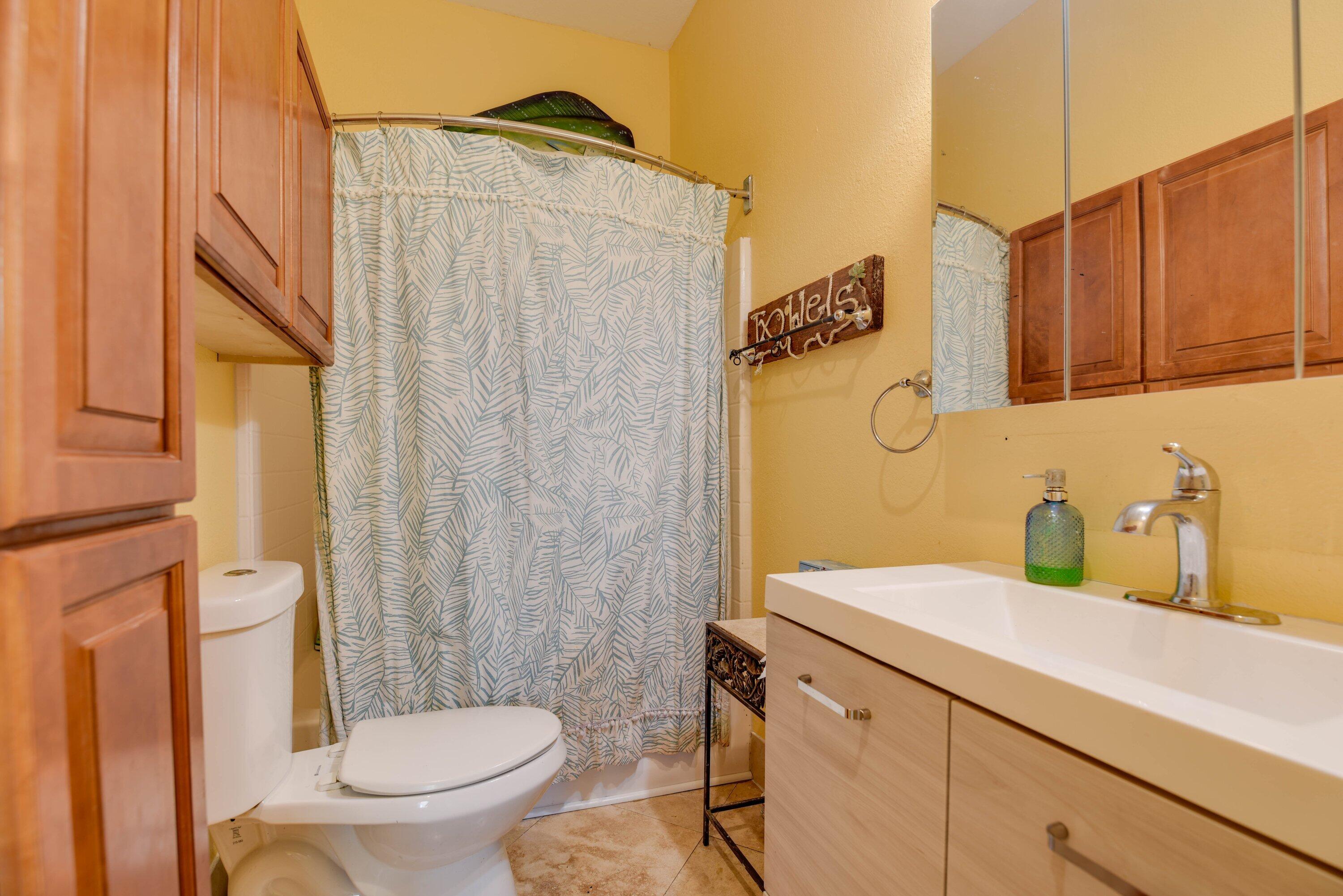 316 Julia Street Property Photo 11