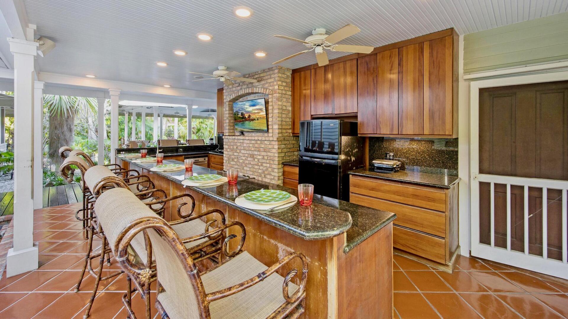 101 Admirals Lane Property Photo 45
