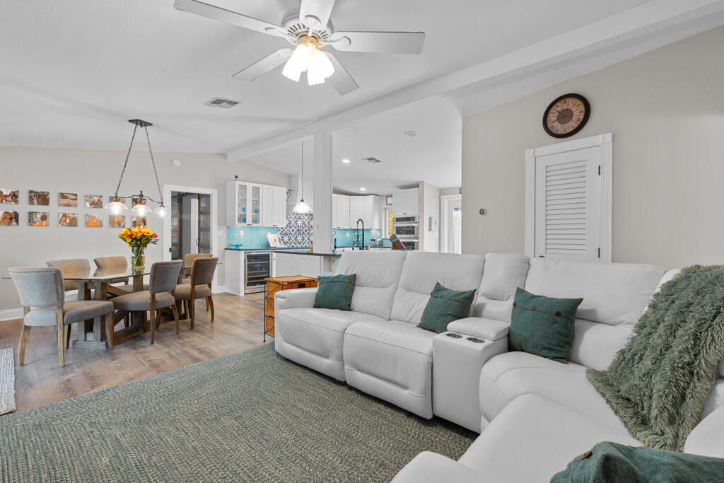 17123 W Green Turtle Lane Property Photo 15