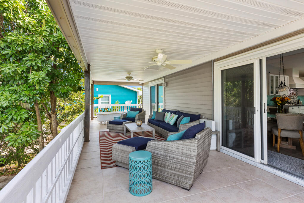17123 W Green Turtle Lane Property Photo 35