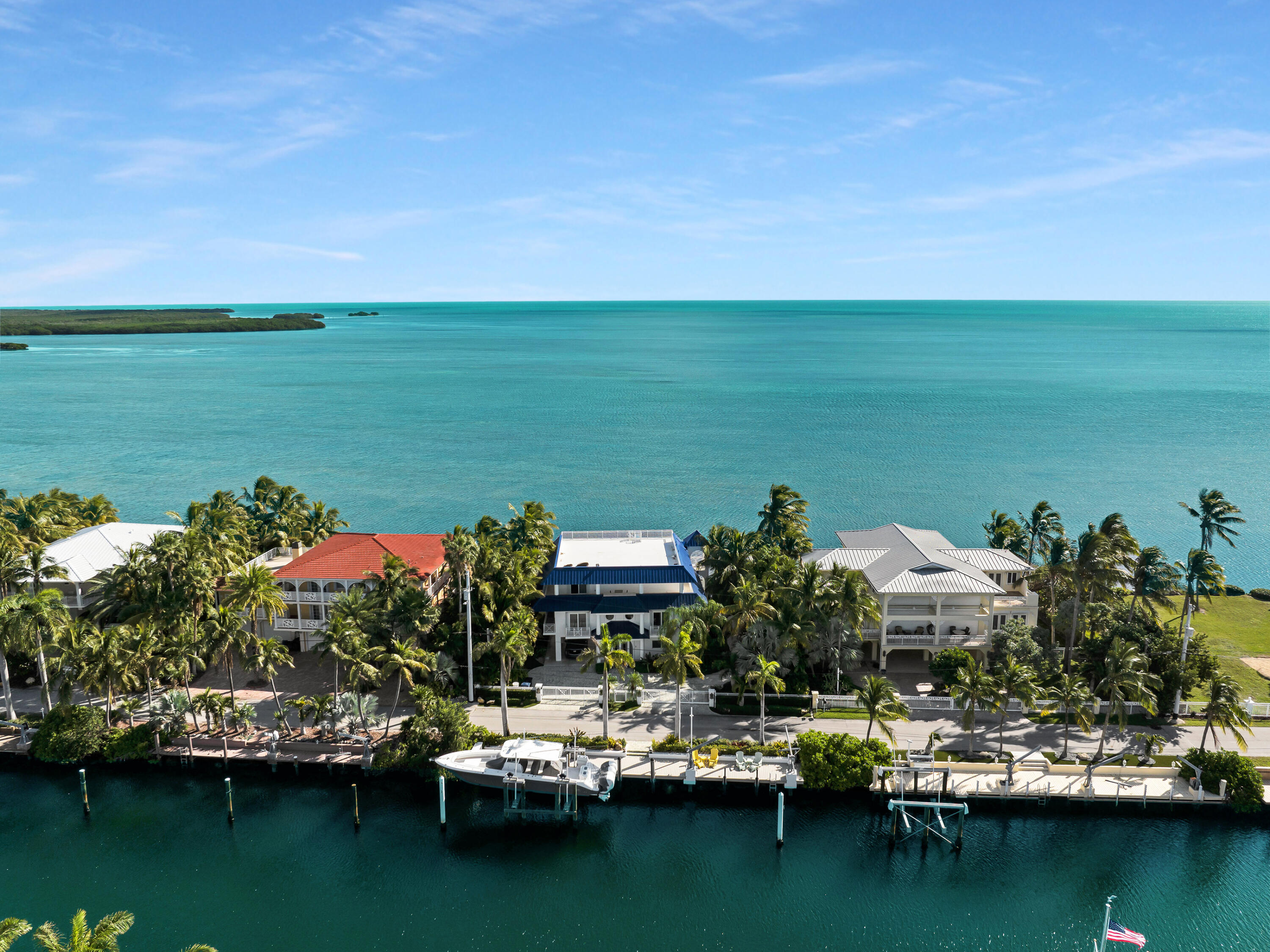 541 Ocean Cay Drive Property Photo 1