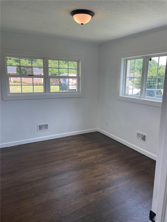 615 Peachtree Drive Property Photo 13