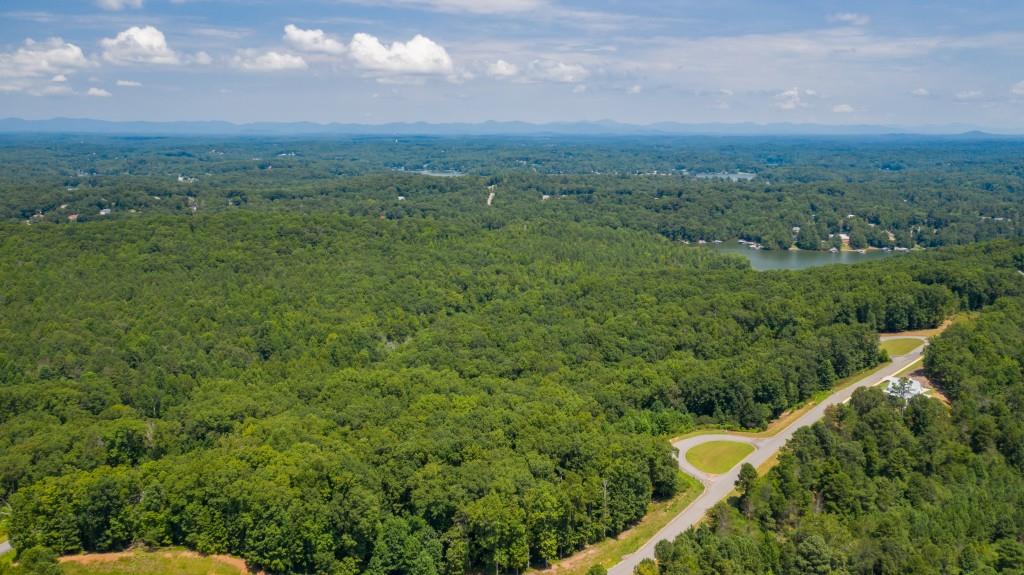 6825 Lookout Point Property Photo 6