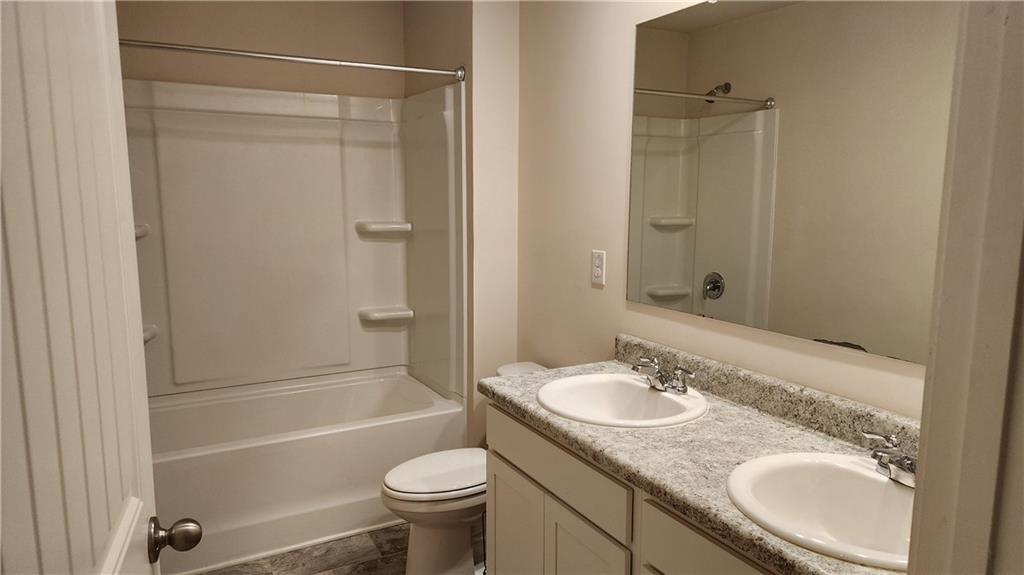 128 Embry Boulevard Property Photo 12