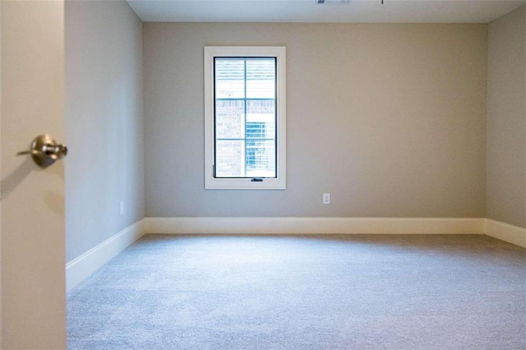 101 Vinings Drive Property Photo 18