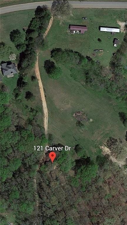 121 Carver Drive Property Photo 2