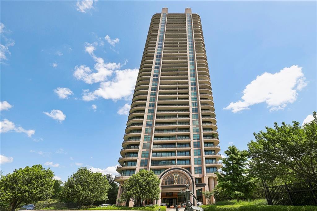 750 Park Avenue Ne Unit 6s Property Photo 1