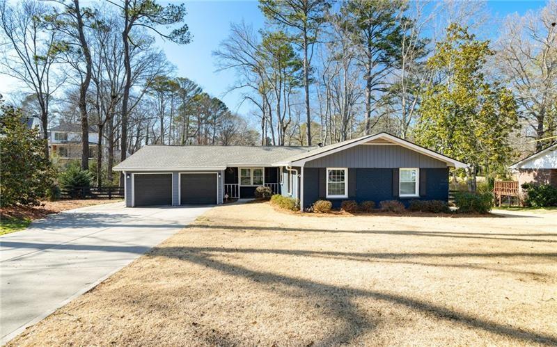 154 Cold Creek Drive Property Photo 4