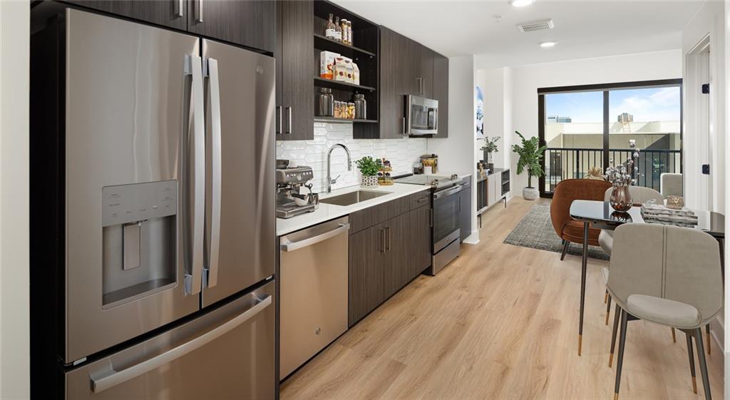 200 Nerem Street Nw Unit 2br A Property Photo 16