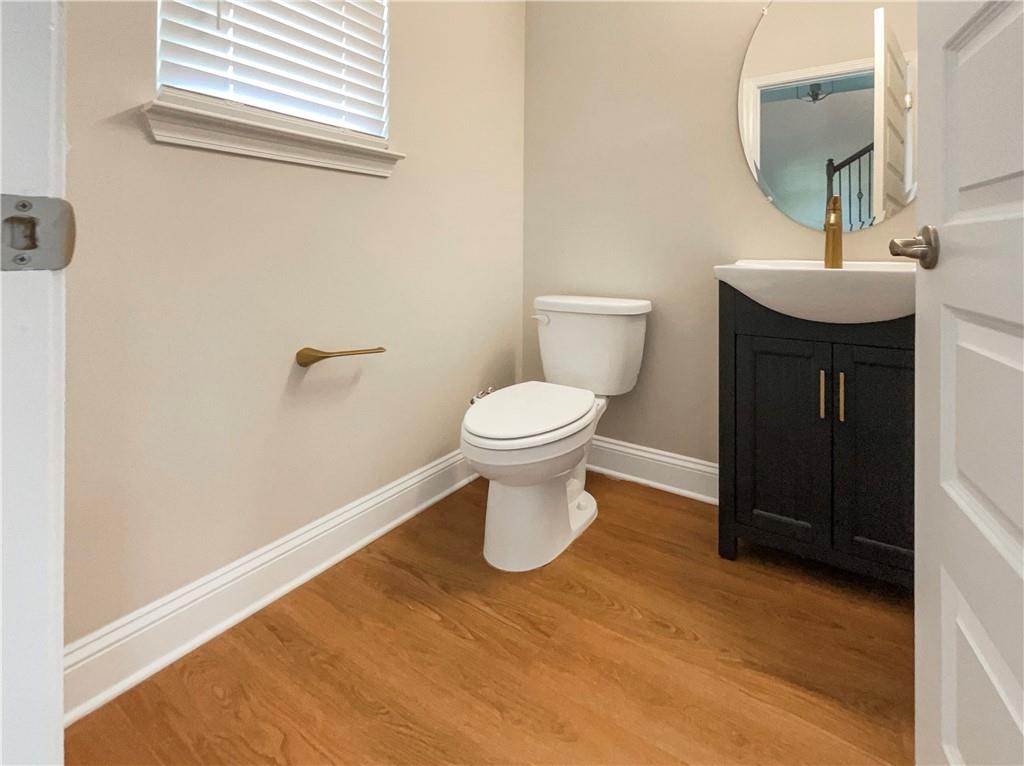 1846 Abbey Road Property Photo 7