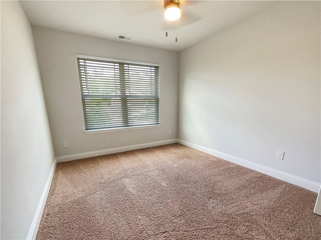 1846 Abbey Road Property Photo 16
