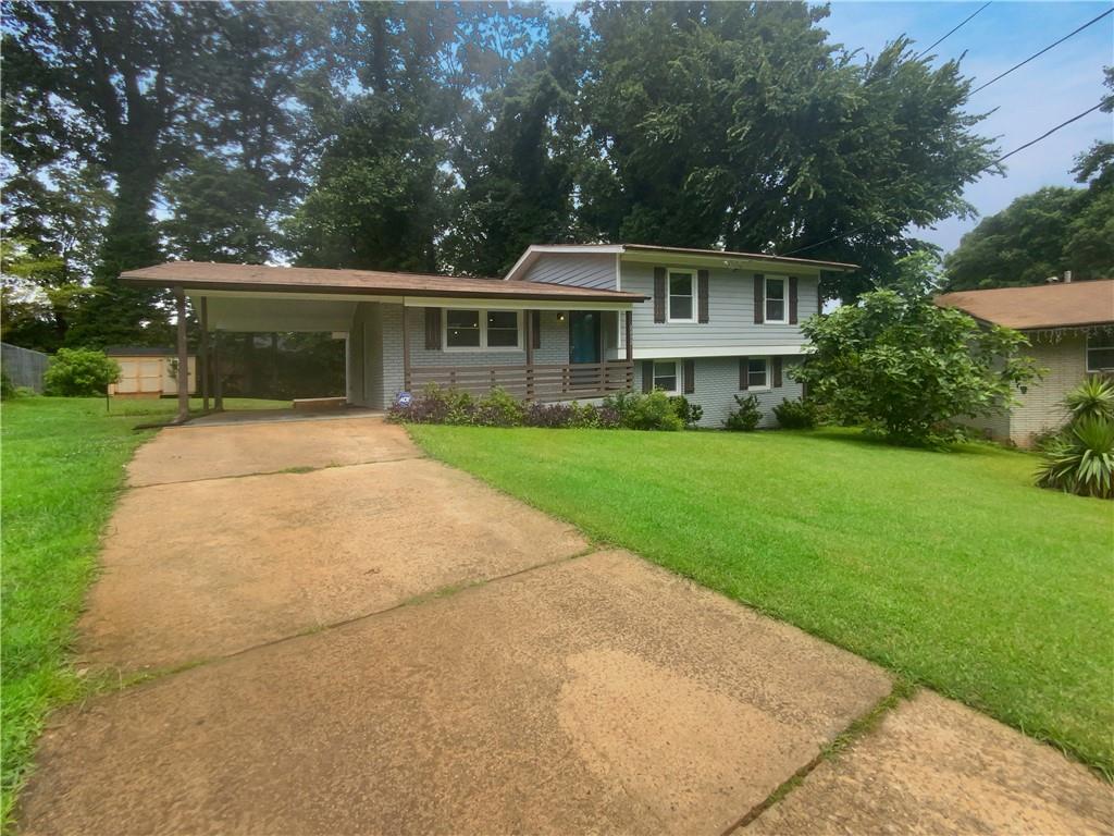 2492 Brentwood Court Property Photo 1