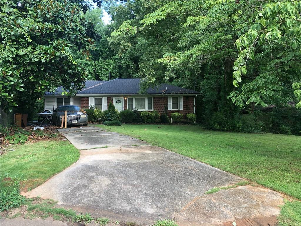 2093 Wildrose Drive Property Photo 1