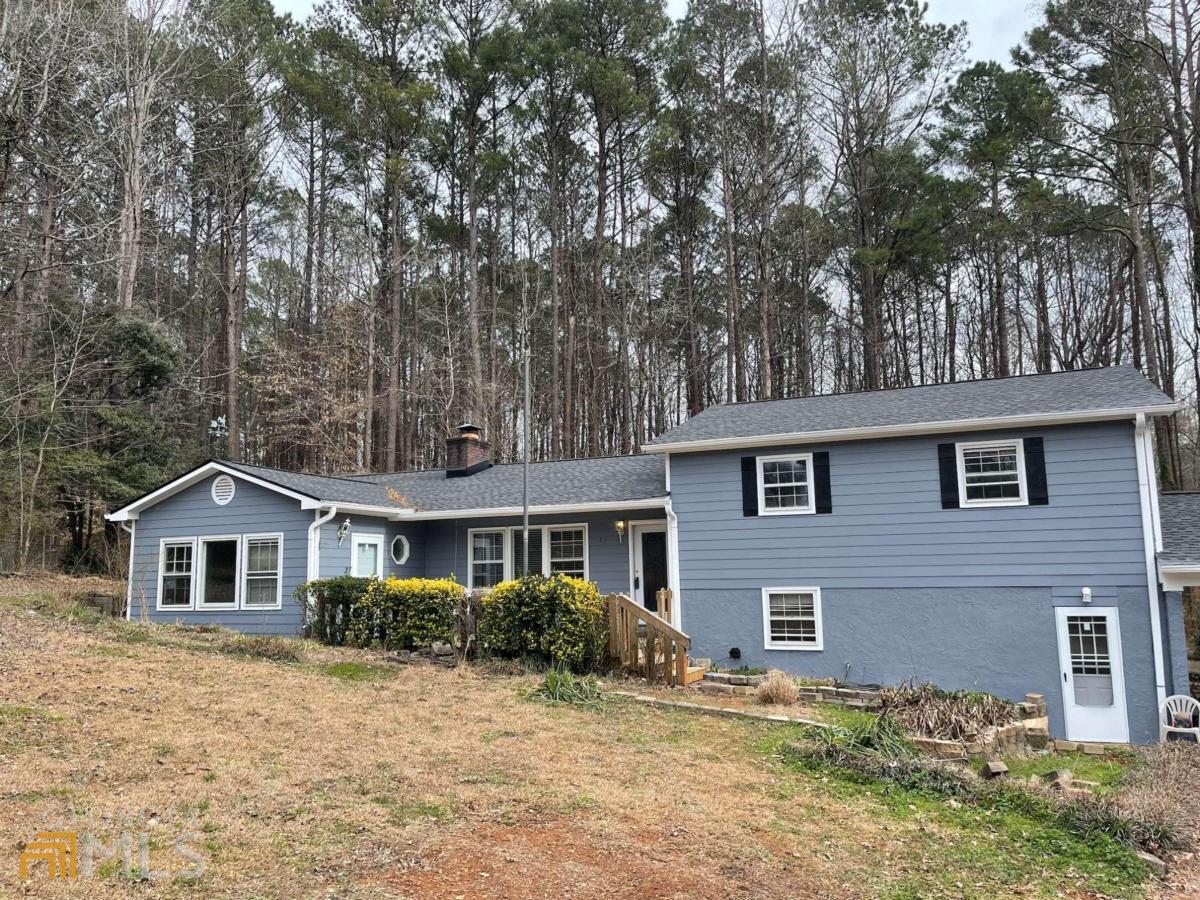 39 Oak Circle Property Photo 1