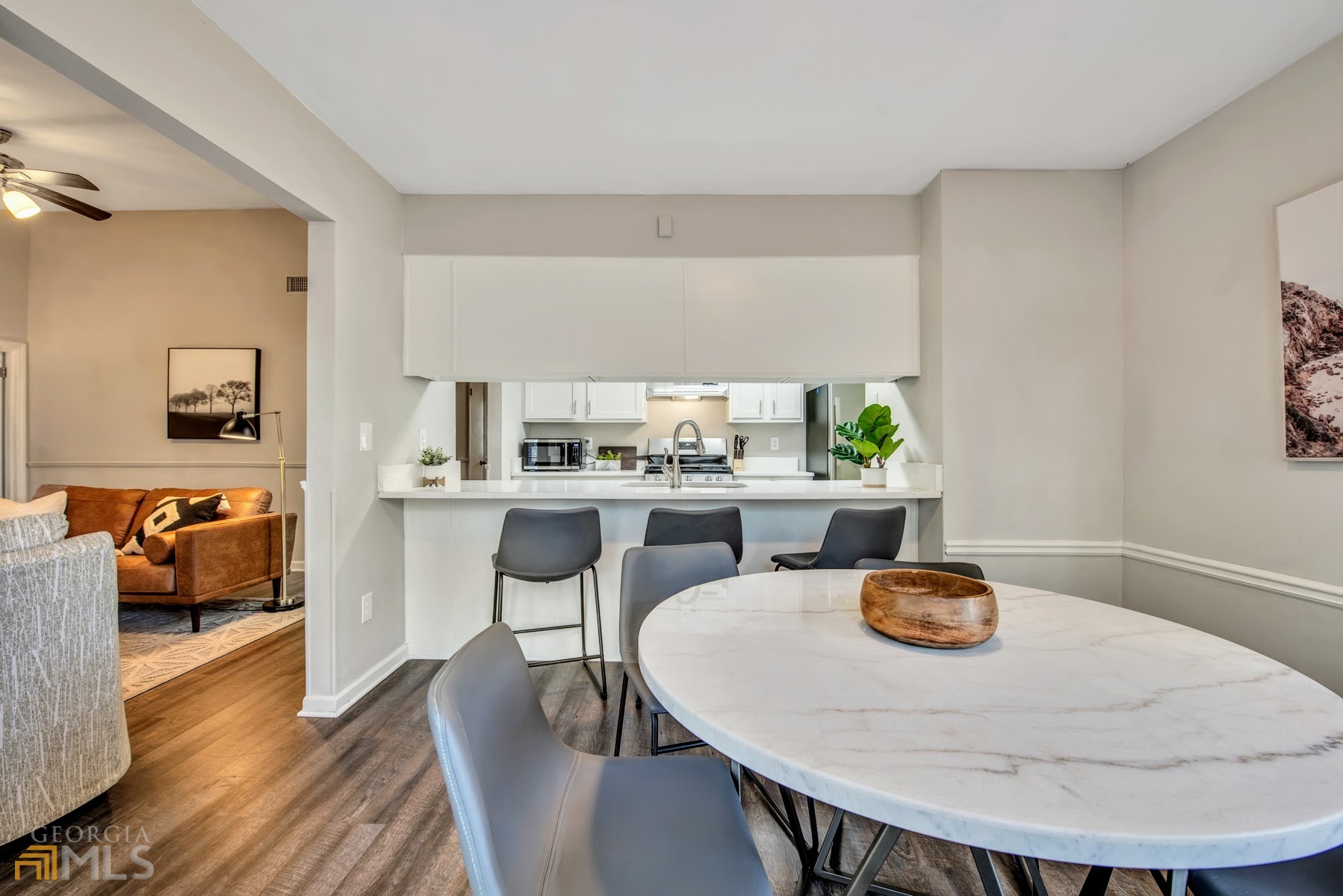 997 Brandon Hill Way Property Photo 10