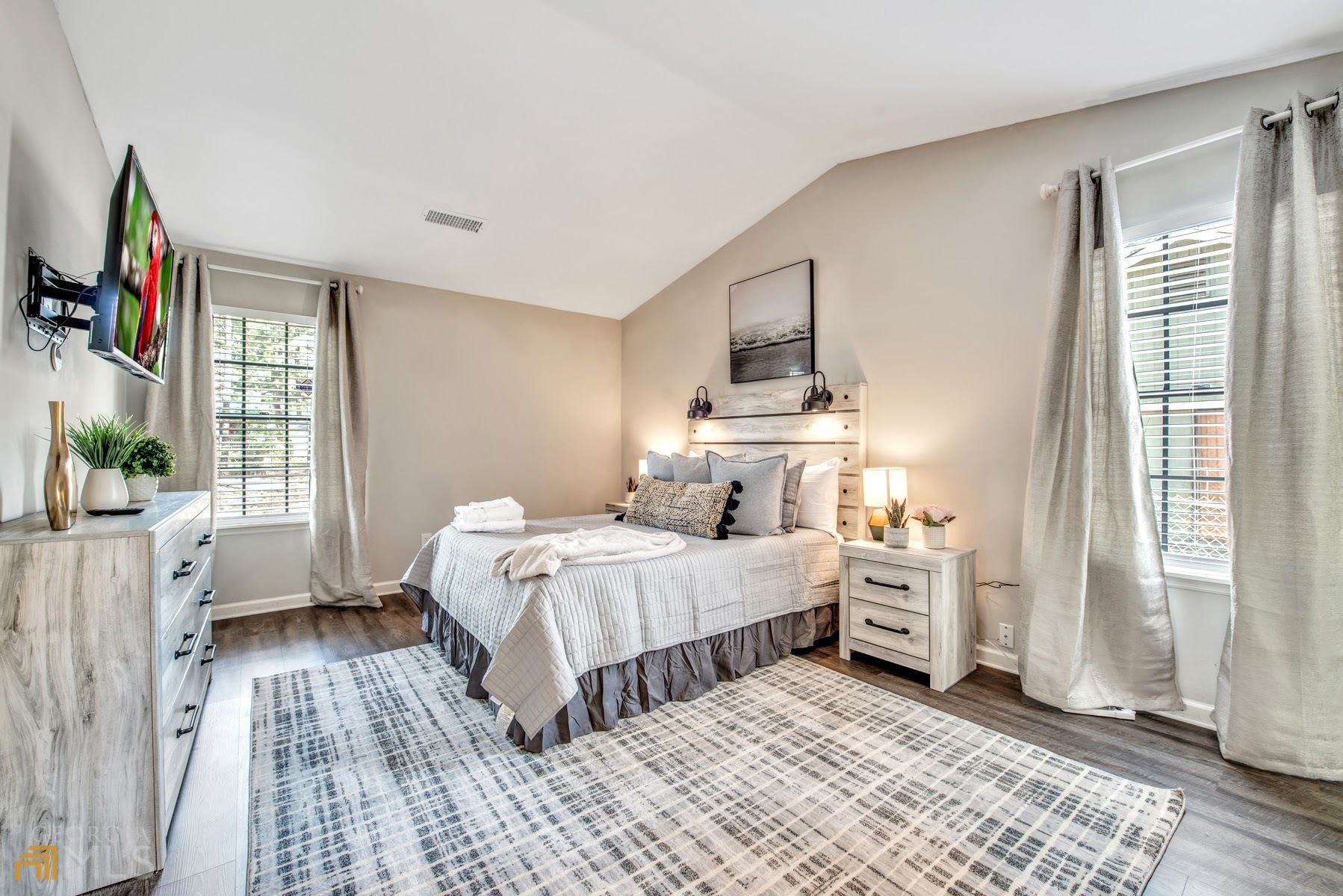 997 Brandon Hill Way Property Photo 16