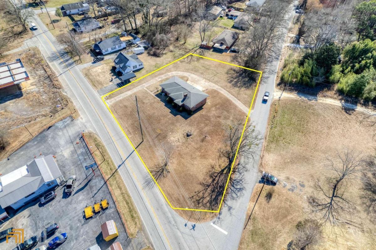 4568 Austell Powder Springs Road Property Photo