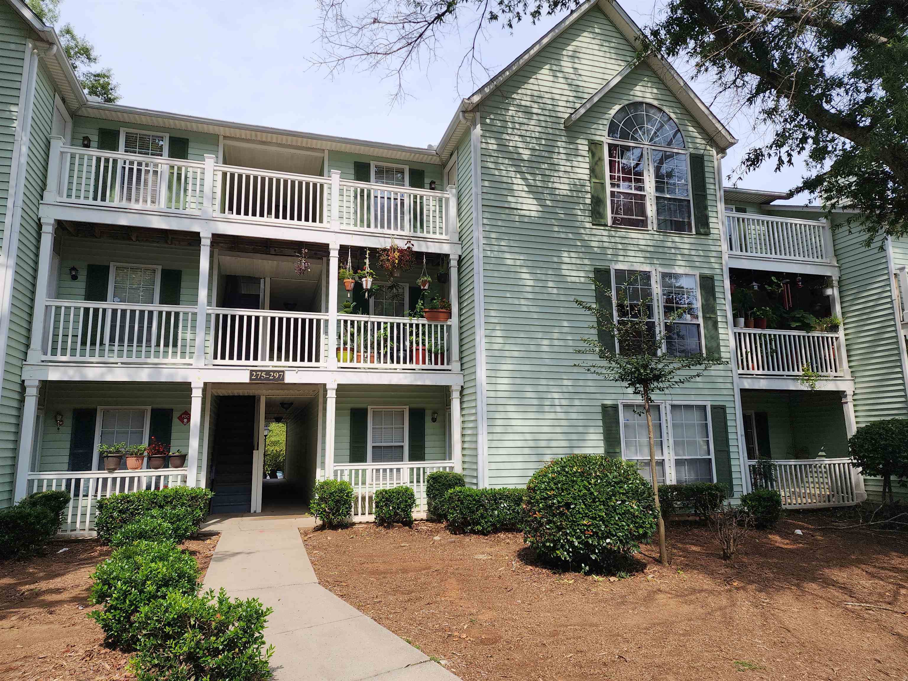 287 Cobblestone Trail Property Photo