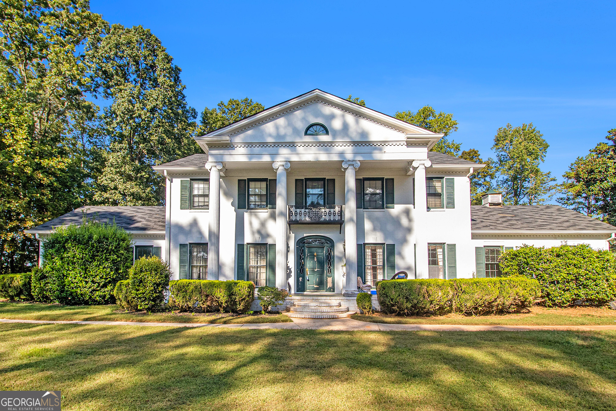 688 Cleveland Road Property Photo