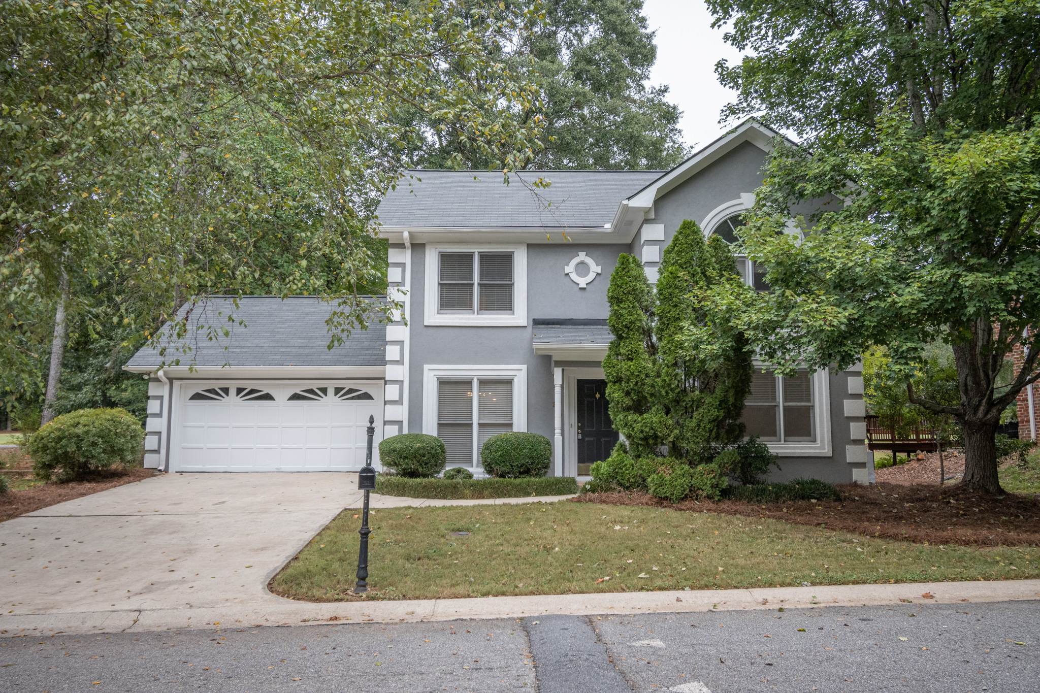 110 Cambridge Drive Property Photo 1