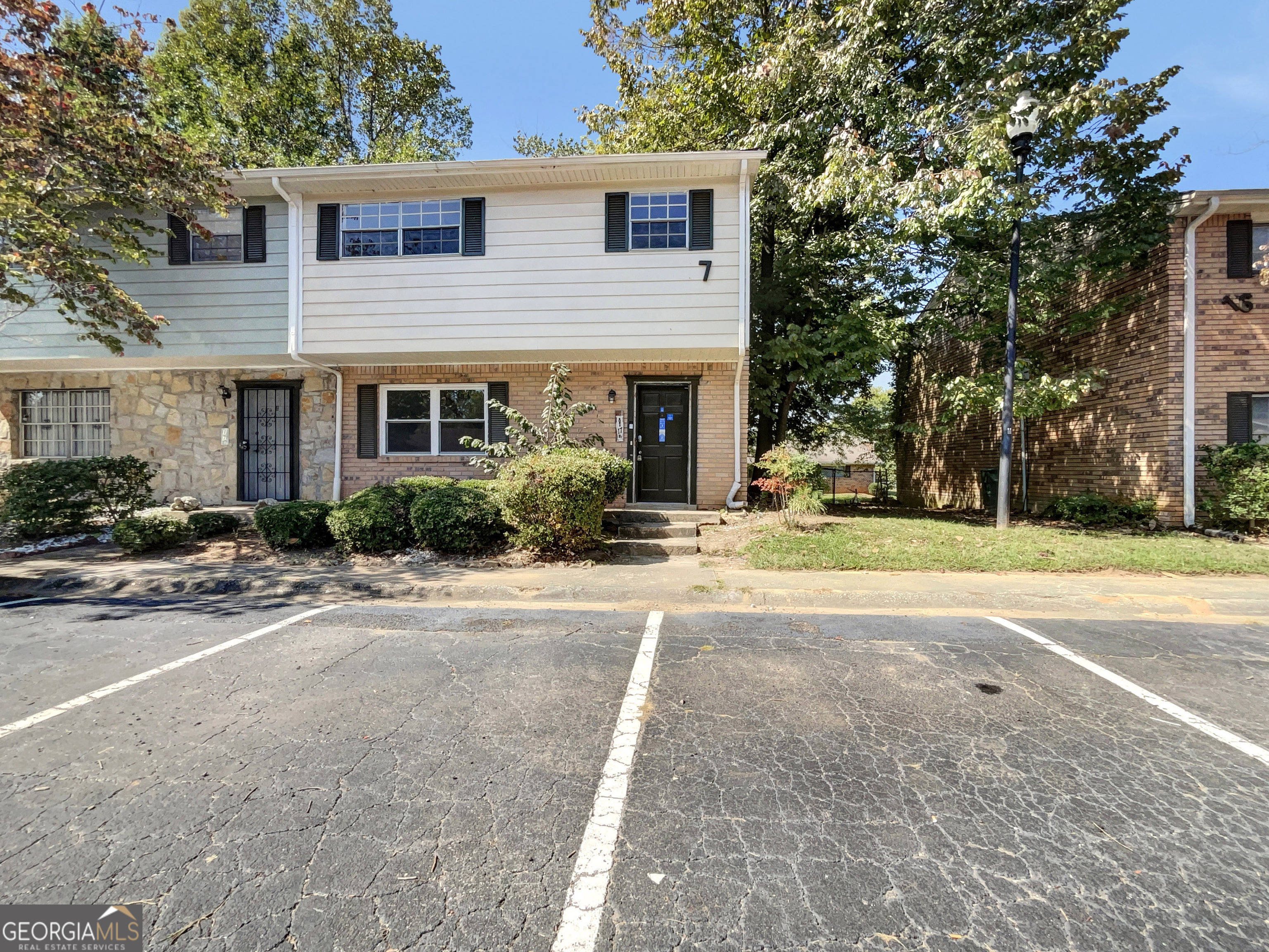 4701 Flat Shoals Road Apt F Property Photo