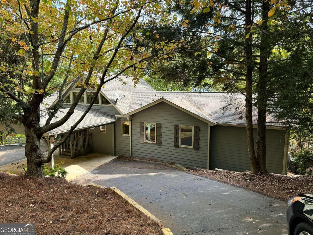 1020 Mcelroy Mountain Drive Property Photo