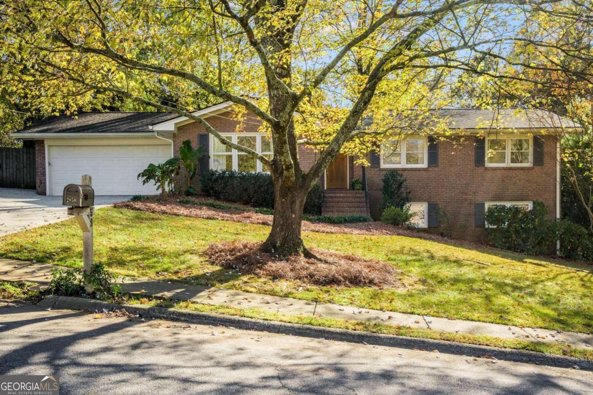 2859 Country Squire Lane Property Photo