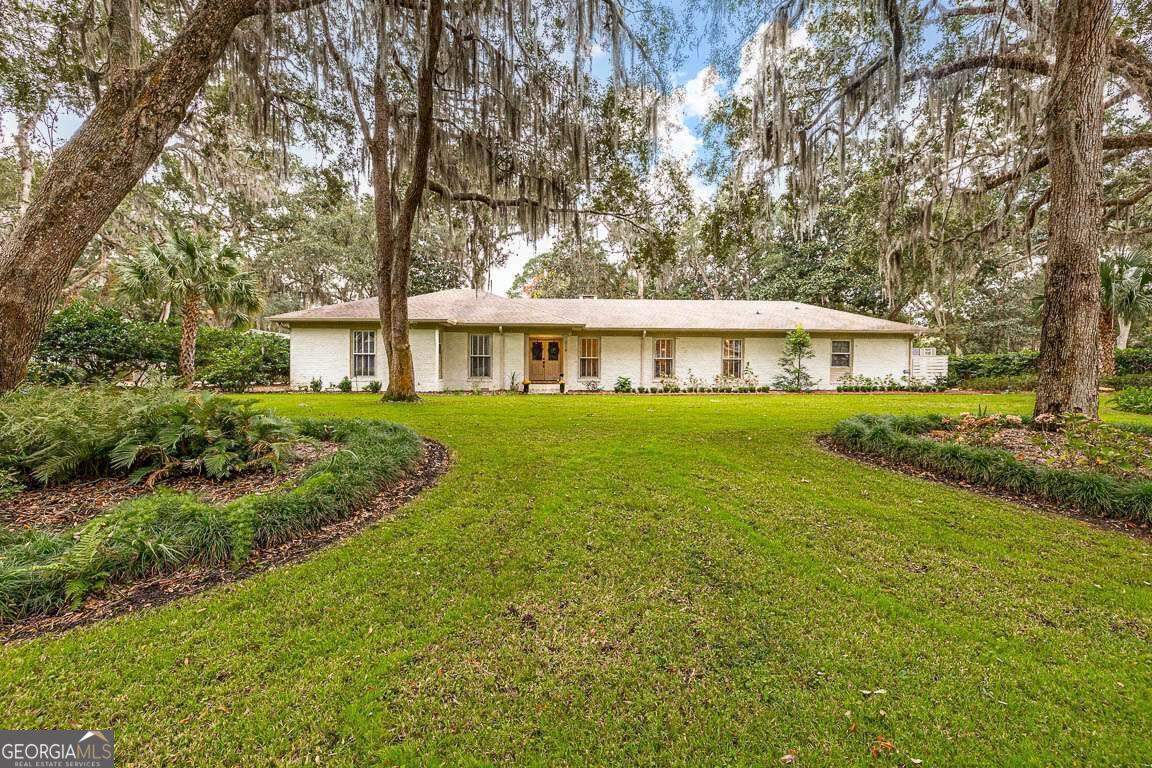219 Devonwood Drive Property Photo 1