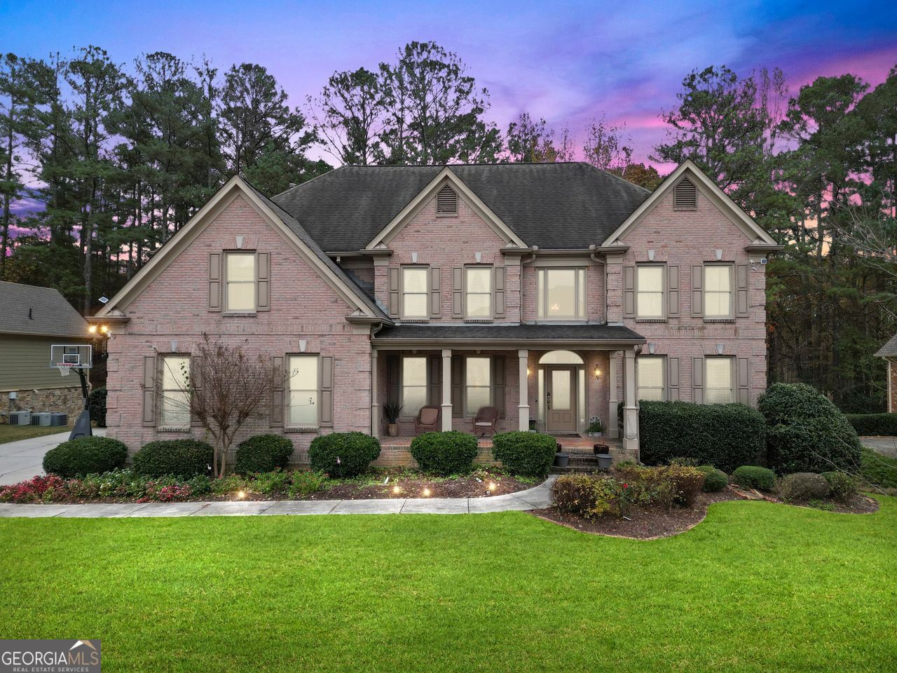742 Heritage Post Property Photo