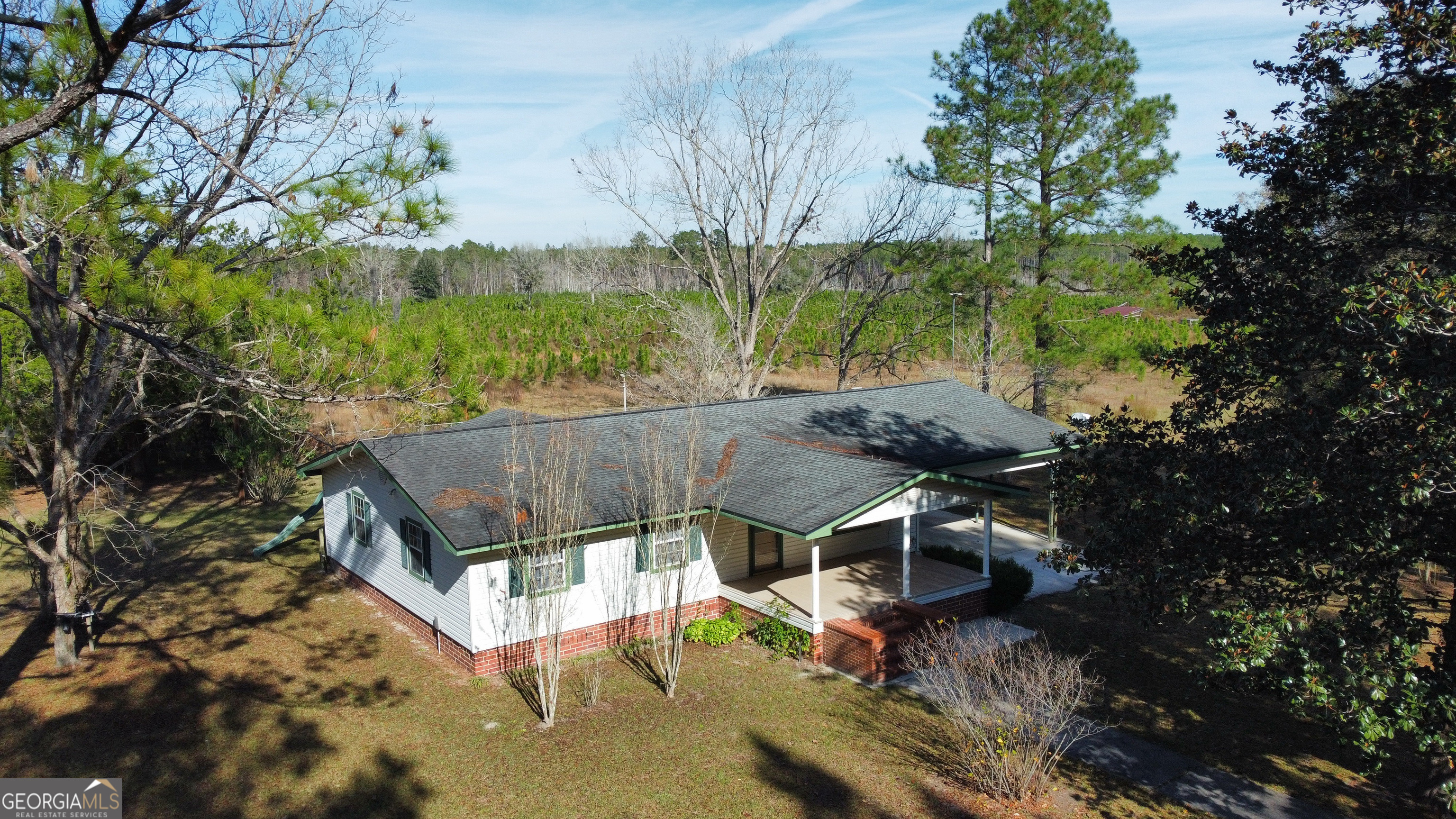 7755 River Road Property Photo