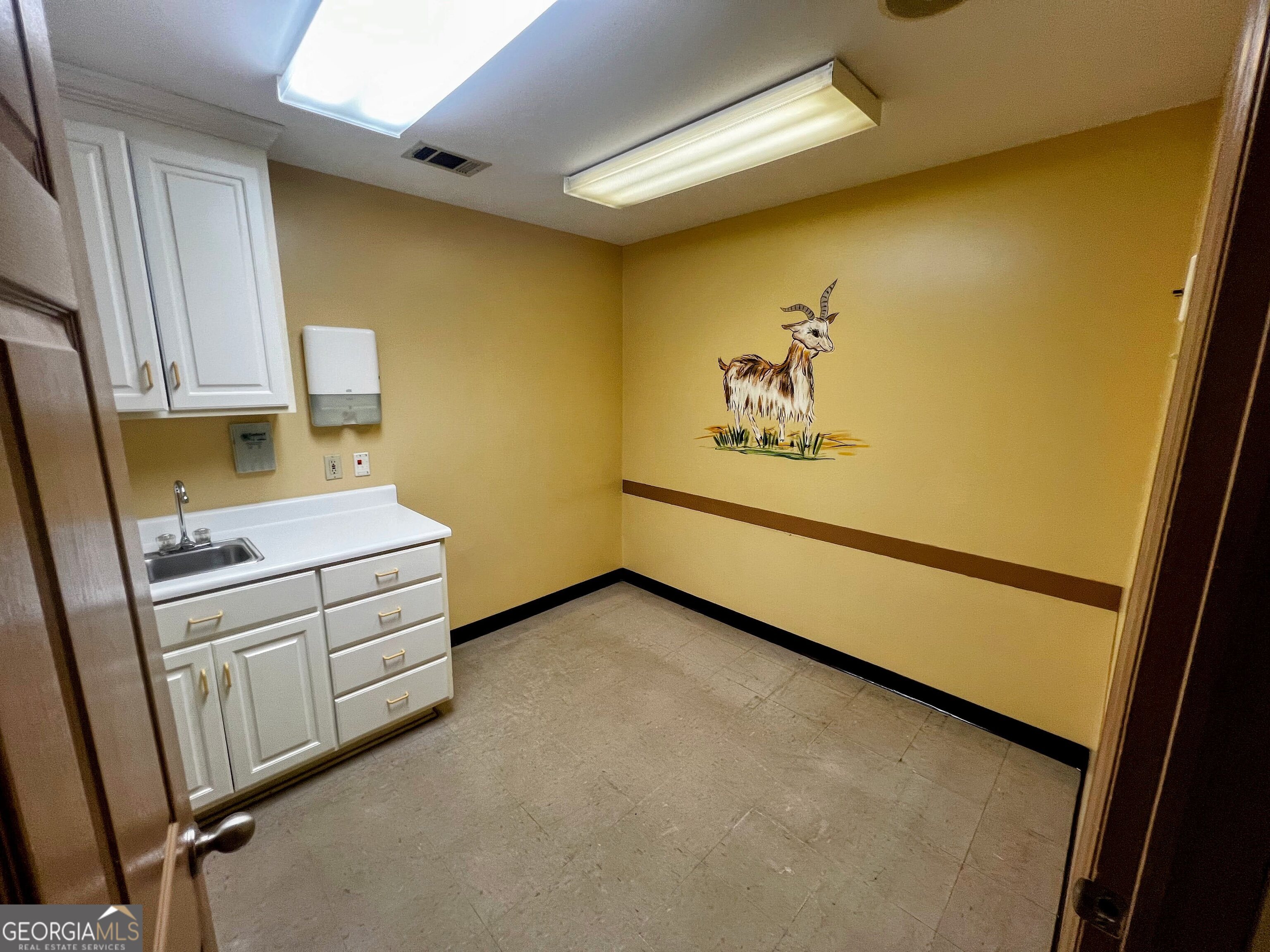5488 Alabama Avenue Property Photo 14