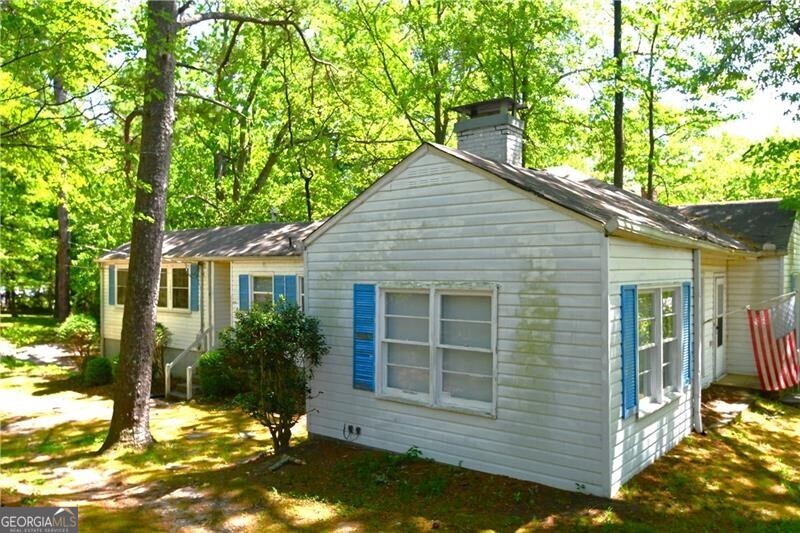 3565 Roxboro Road Ne Property Photo 2