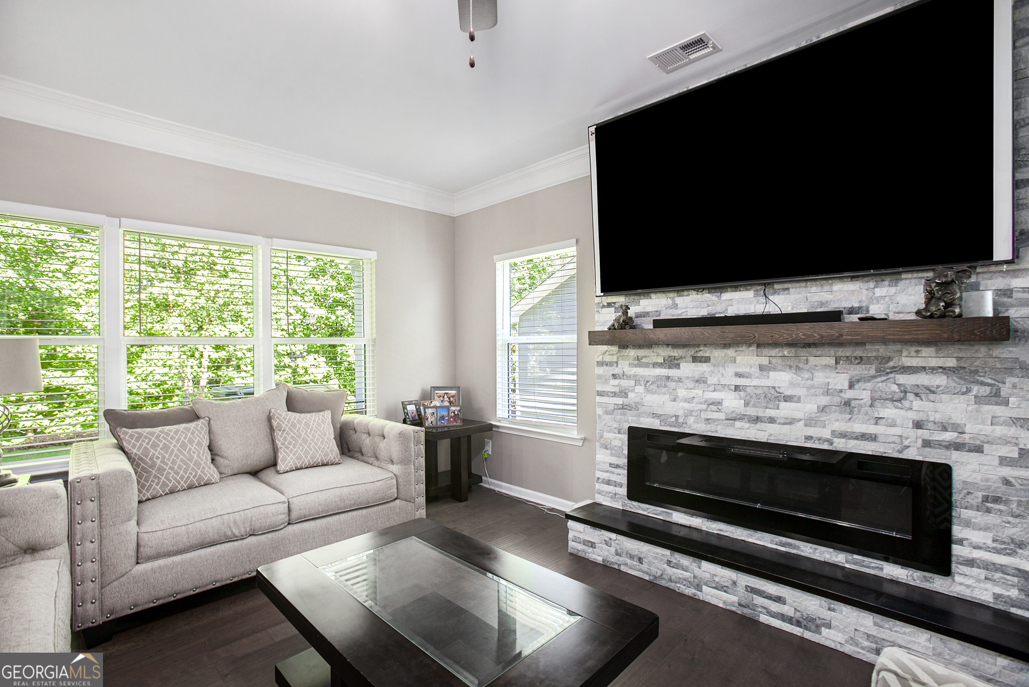 4572 Grenadine Circle Property Photo 8