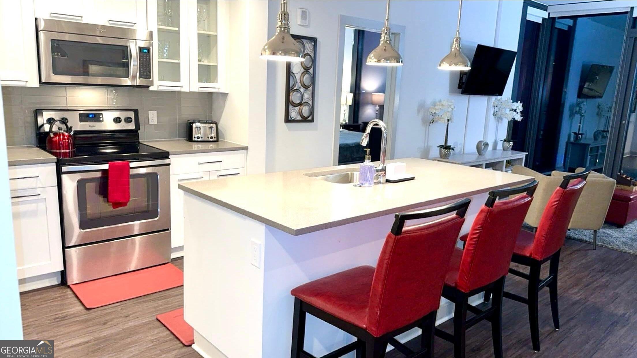 3382 Ne Peachtree Road # S12 Property Photo 11