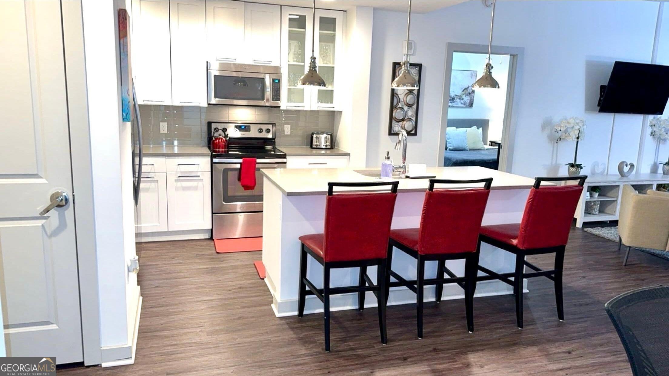 3382 Ne Peachtree Road # S12 Property Photo 12