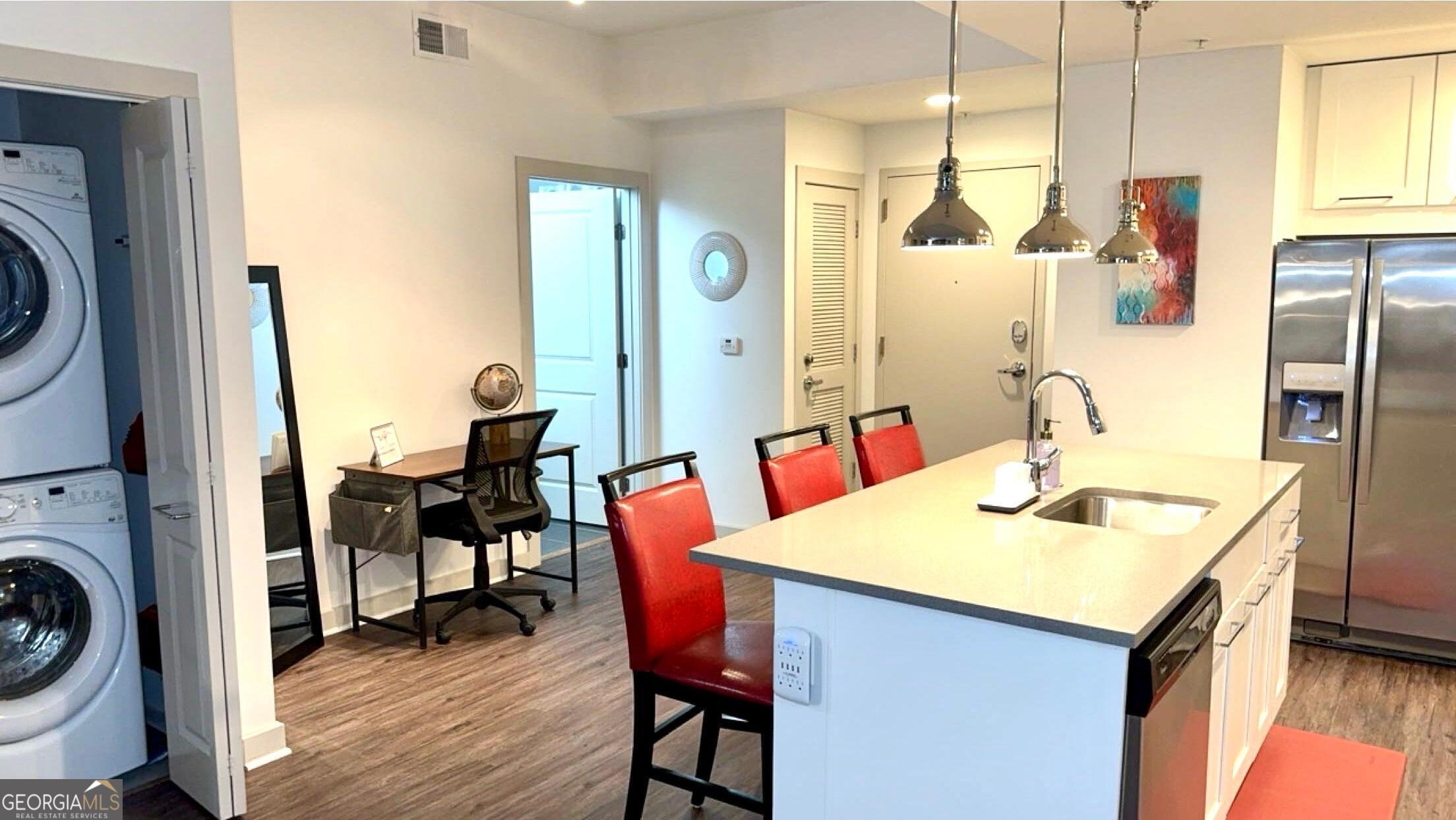 3382 Ne Peachtree Road # S12 Property Photo 23