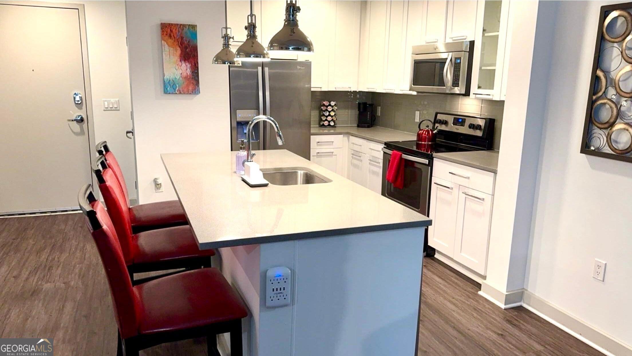 3382 Ne Peachtree Road # S12 Property Photo 24