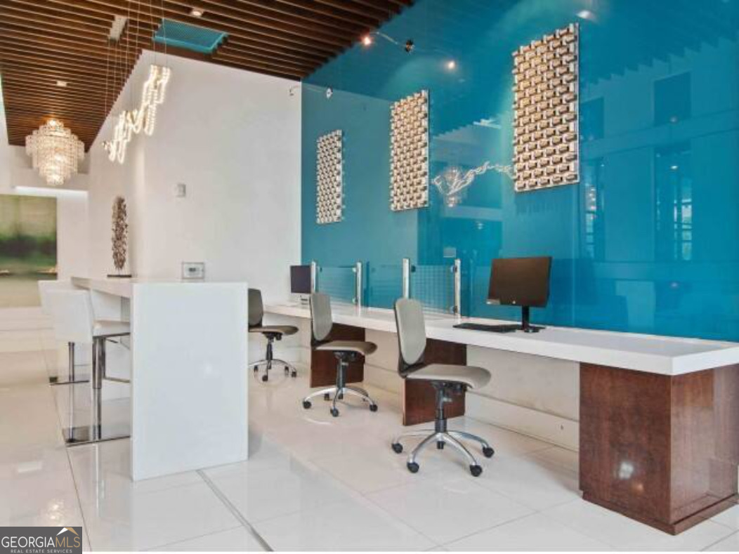 3382 Ne Peachtree Road # S12 Property Photo 37