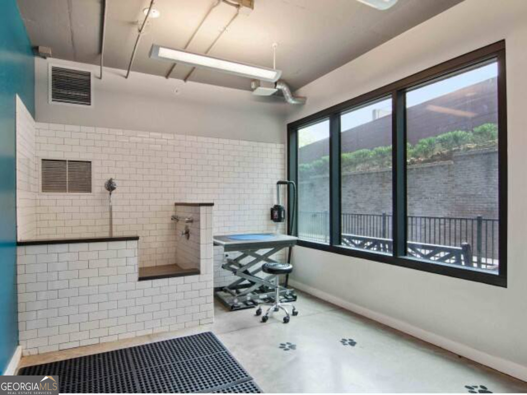 3382 Ne Peachtree Road # S12 Property Photo 47