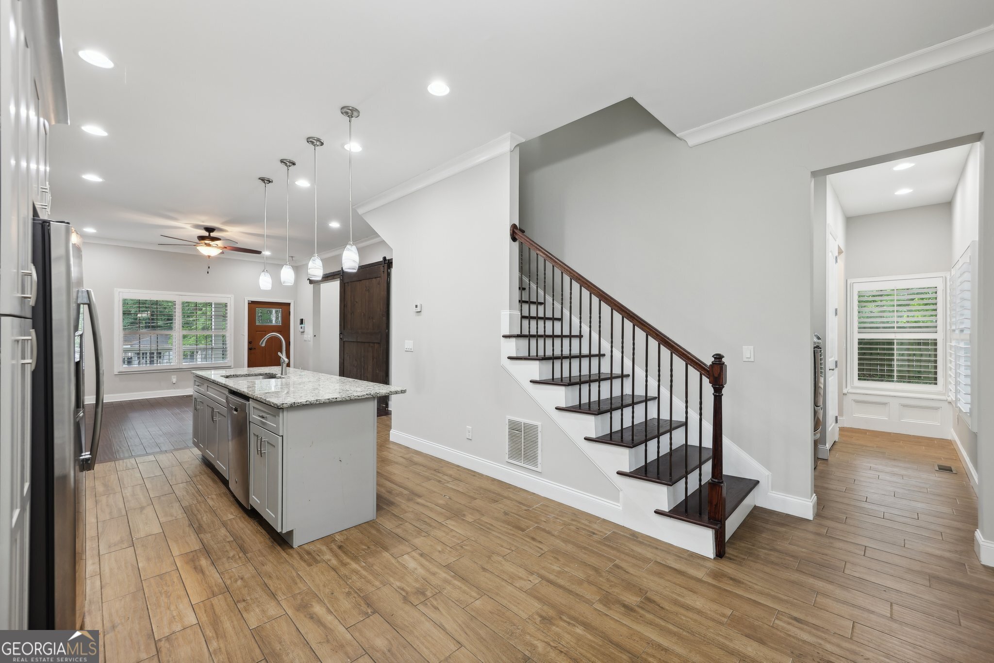 3483 Conley Street Property Photo 14