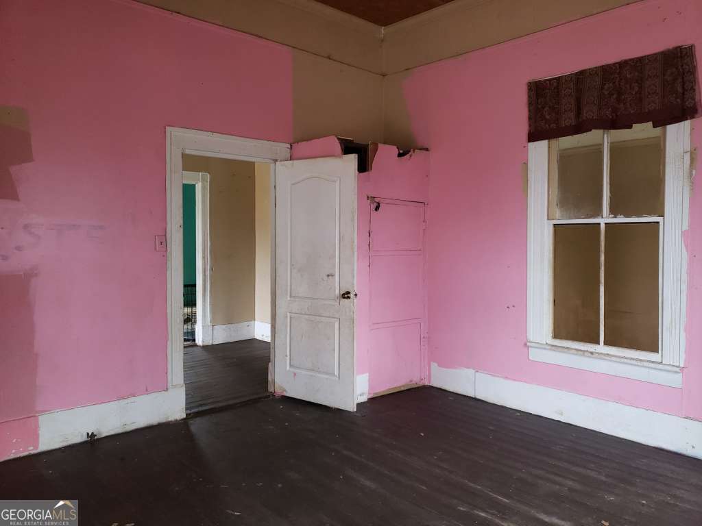 907 Oglethorpe Avenue Property Photo 6